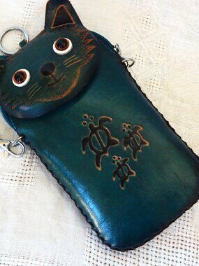 Hand Tooled Leather Kitty Face Purse - Shoulder Strap - Zip Closure